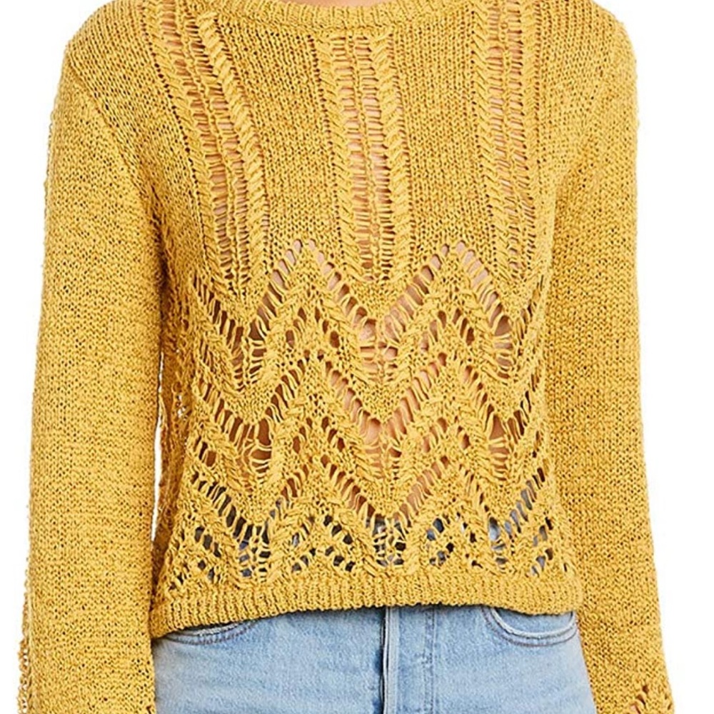 BCBG Max Azria lightweight golden yellow sweater XS